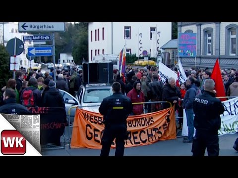 Protest gegen die AfD - rund 300 Demonstranten in W ...