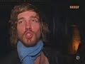 xavier d�moulin et sa cam�ra va � la rencontre de julien dor� � la fl�che d'or lors d'un concert donn� des dig up elvis le 18 octobre ....
