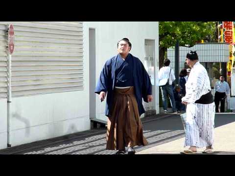 千秋楽、十両と幕内力士の場所入り(その1)(平成22年9月場所)