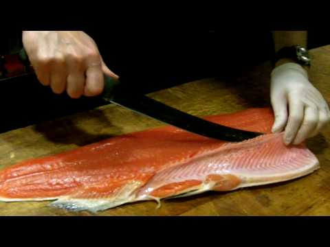 how to trim salmon