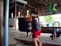 Mestre Artur Mariano treinando no Por Pramuk Camp