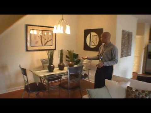 Jazz on the Boulevard – touring the model Jazz on the Boulevard – touring the model