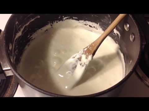 how to attach rice krispies to cake