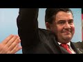 Große Emotionen beim neuen SPD-Chef