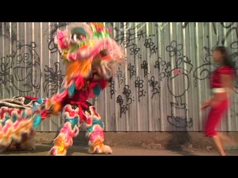 May Ling, dramatic beats that fuse with her spacey voice YouTube Preview Image