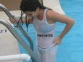 Sexy Daughter of a Pakistani Celebrity **Swimming Pics** - Bachi Lover [ Pakistan ]