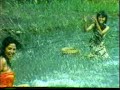 yenni farida mandi disungai