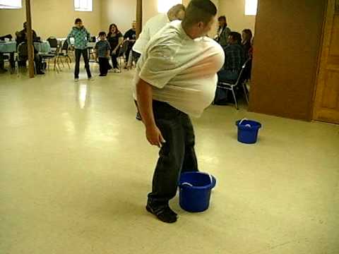 video-linktoworks-baby shower coed game