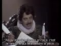hugh laurie (dr house!) et rowan atkinson (mr bean, blackadder) ont jou�  ce sketche lors d'un spectacle de charit� contre le sida en 1989. hugh laurie interprete shakespeare qui rencontre le personnage interpret� par rowan atkinson (peut etre blackadder...) au sujet de sa nouvelle piece, 