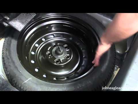 How To- Change a spare tire – John Eagle Acura