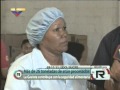 (ND) Etiquetando a mano en la empresa socialista La Gaviota