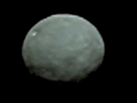New Images of Ceres Reveal Mysterious White Spot | Video