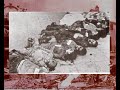 En los últimos meses de la guerra civil, frente al avance ya imparable de el ejercito fascista y el temor de la terrible represión Franquista. Miles de personas se ven obligadas a emprender el camino al exilio. Para ellos la guerra a acabado, pero no, la miseria, el hambre, el horror y la muerte. Muchos de ellos, confinados en los vergonzosos campos de concentración franceses, como el de Argeles, se verán amontonados en playas cercadas por alambres sin barracones, sin letrinas, sin agua potable y sin alimentos. Muchos morirán en ellos. Otros en los campos de concentración nazis, después de la invasión alemana de Francia, otros se alistarán en la resistencia. Todos soñaran con regresar algún día, muchos no pudieron regresar nunca.