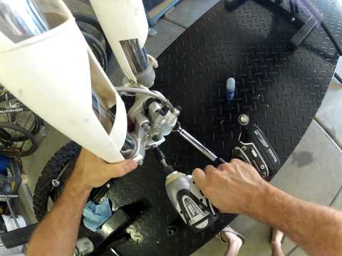 how to bleed ktm forks