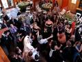videos de Mike and Mana dancing at their wedding