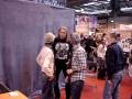 videos de Bret Hart posing with fans for photos