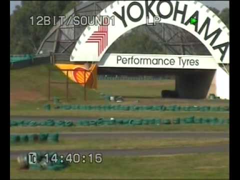 Datsun 510 burnouts at Oran Park