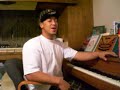 me singing a lil\ me singing a lil\
