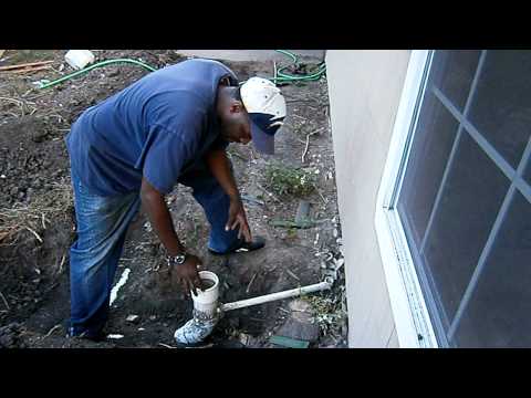 how to unclog soffit vents