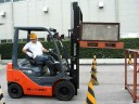 Empilhadeira 01