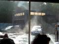 videos de inversal studio car twisting