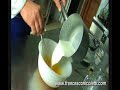 Crema Catalana con fragole per la festa delle Donna