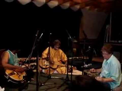 Doug Cox, Salil Bhatt, Vishwa Mohan Bhatt, Ramkumar Mishra