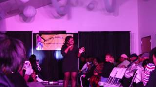 CURVI GURLZ SLAY THE RUNWAY