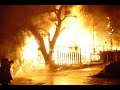 bomberos en accion