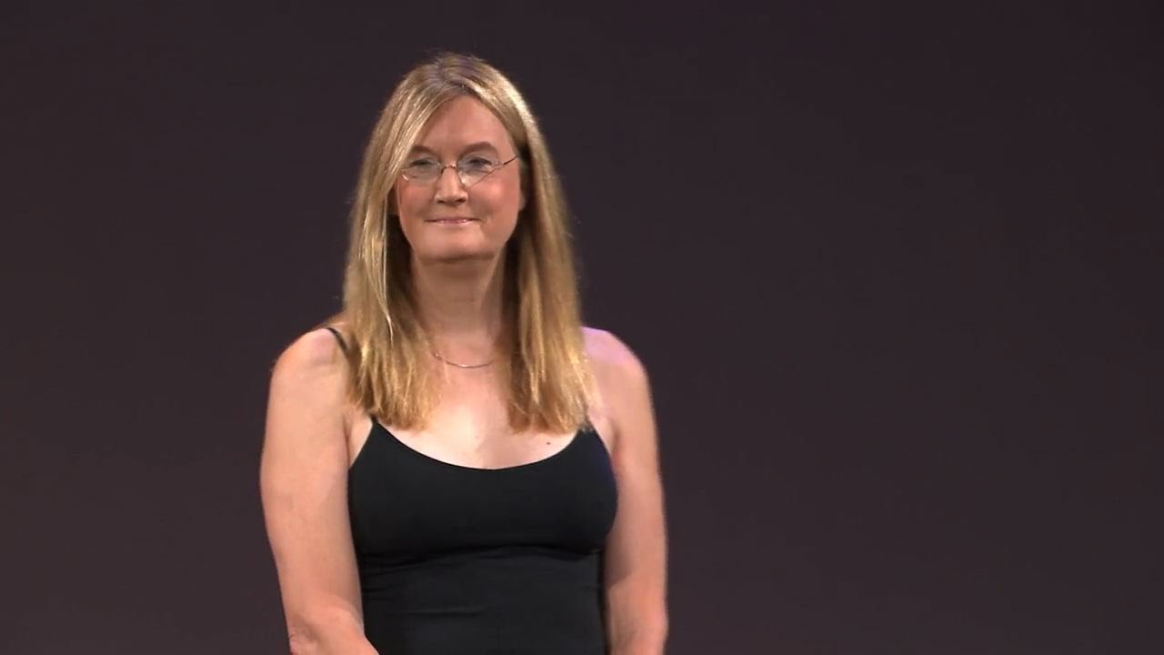 A transgender path home | Jennifer Finney Boylan | TEDxMet