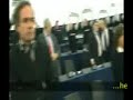 rivolta al parlamento europeo: ciò che non abbiamo mai visto