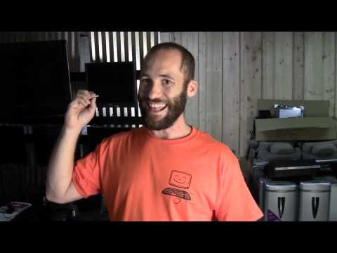 how to screw a self tapping screw