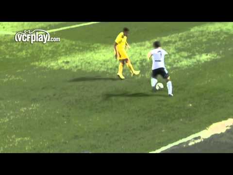 Valencia CF Mestalla: Espectacular regate de rabona de Nando
