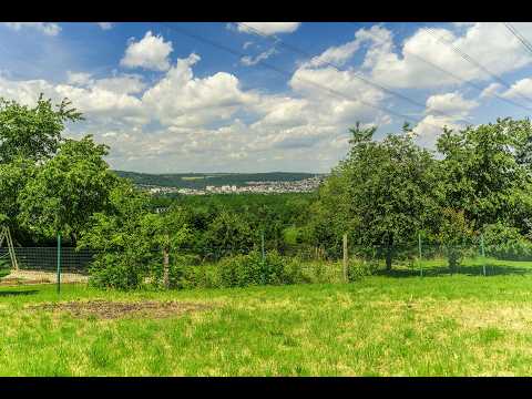 Video Stavební pozemek s výhledem, 1507 m²,  Praha Zbraslav