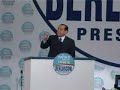 Berlusconi straccia il programma del PD Berlusconi straccia il programma del PD