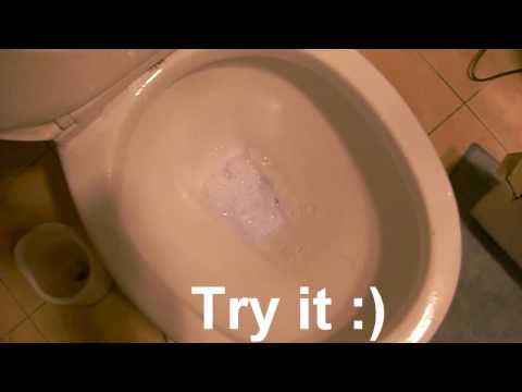 how to unclog a toilet when the water is high