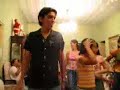 jovenes bailando en guayaquil ecuador