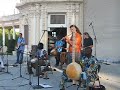damaru performs 