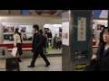 大阪市営地下鉄御堂筋線。梅田駅を停車せずにスルー 2012.2.22 大阪市営地下鉄