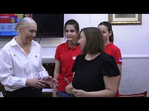 Поводом 14. јуна – Светског дана добровољних давалаца крви у Црвеном крсту у Чачку уручена су признања грађанима