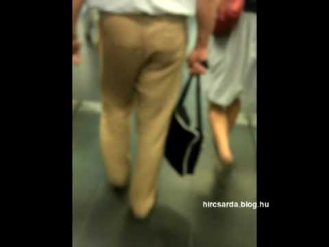 fila - Újra itt vannak a HCs Trendőrök és megmondják, mi az igazi. Na gyere, nyomjad a táskát! mp3: https://rapidshare.com/files/3408744886/HírCsárda_Raps_-_Fila_Ra...