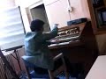 Un-nebun-canta-Sa-mo