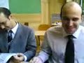 Comiendo en Rodilla