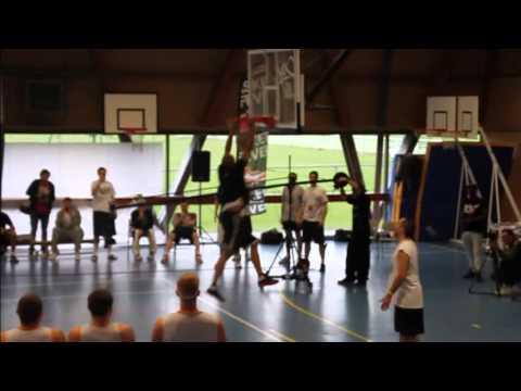 Fever 2012. Vidéo Flint Tropics.