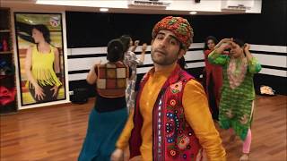 Learn Garba - simple steps - Teen Taali - Garba and Dandiya folk dance training by Karan Jodhani