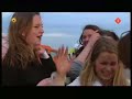 Vinzzent bij de Tros op het strand