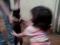 Dochi bailando con galleta