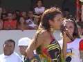 Ivete no bloco Coruja. Piriri pom pom