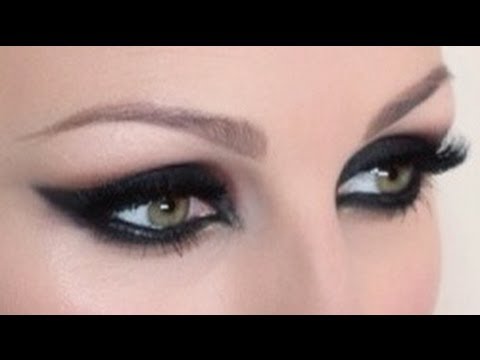 cat eyes - Just found this video, its a few months old but I still hope you enjoy it.