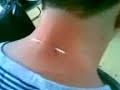 nape piercing (piercing de nuca)